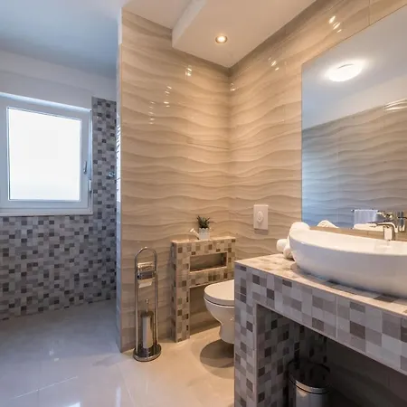 Oasis Villa Sukošan