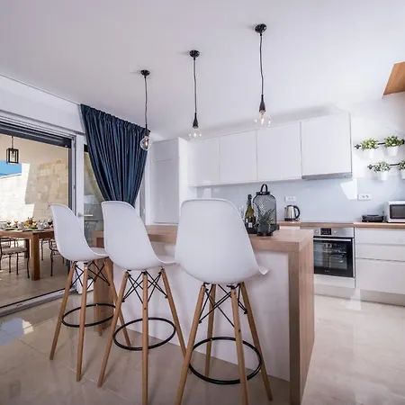 Oasis Villa *