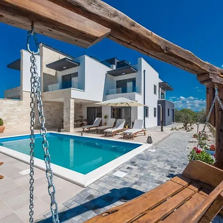 Oasis Villa Sukošan